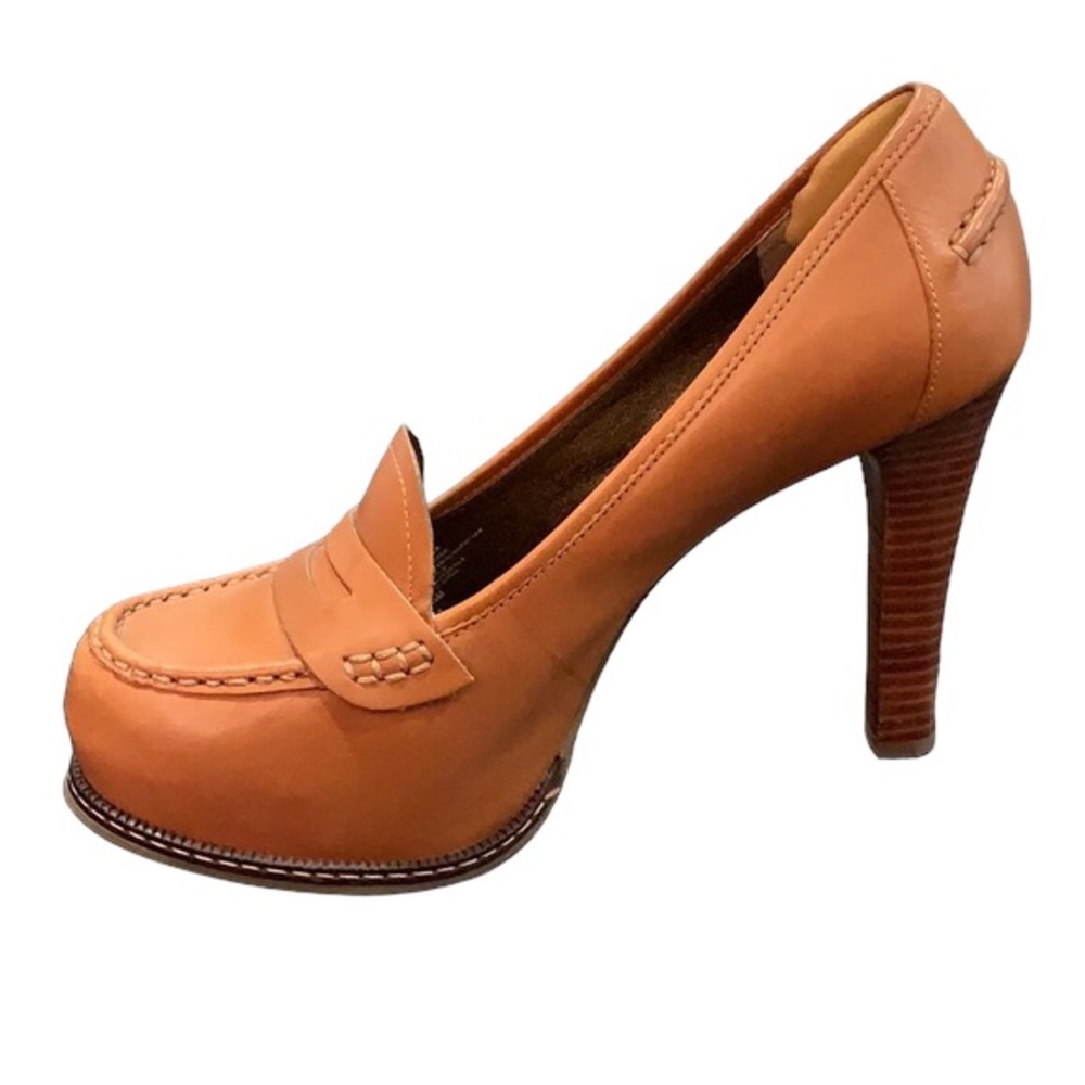 Banana Republic Leather loafer heel SZ 7
